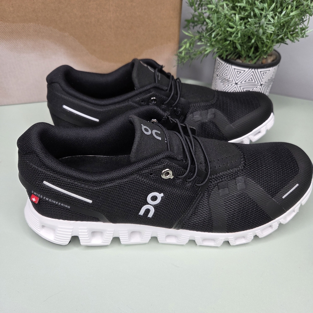 On Cloud 5 Running Black and White Athletic Shoes